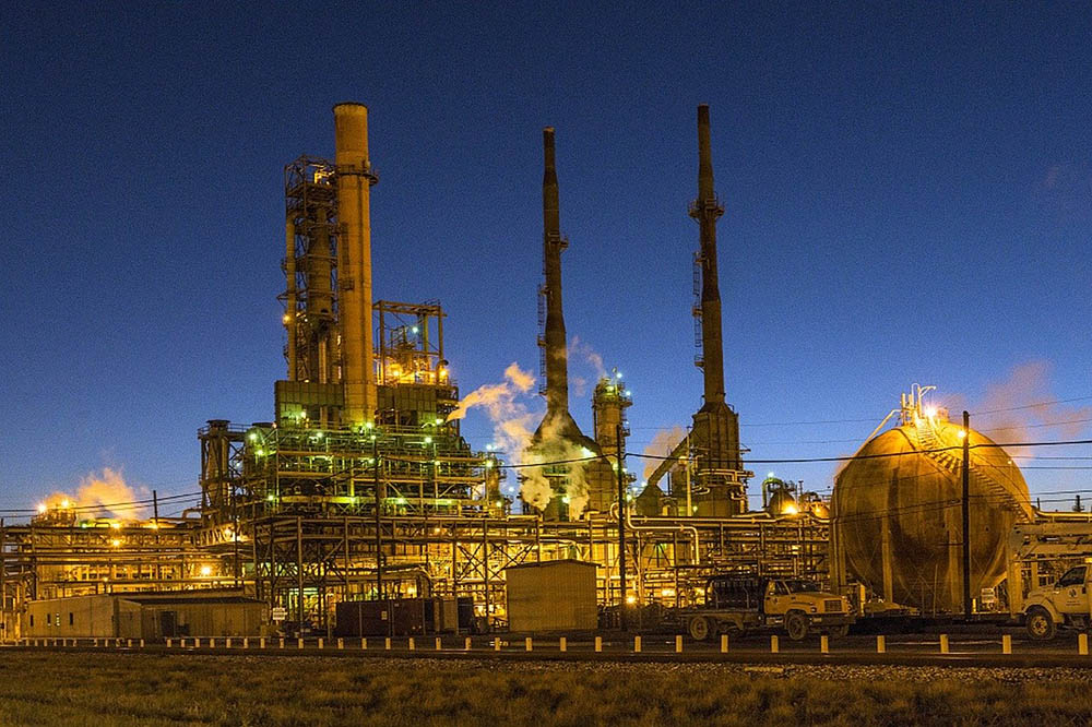 Petroleum Factory